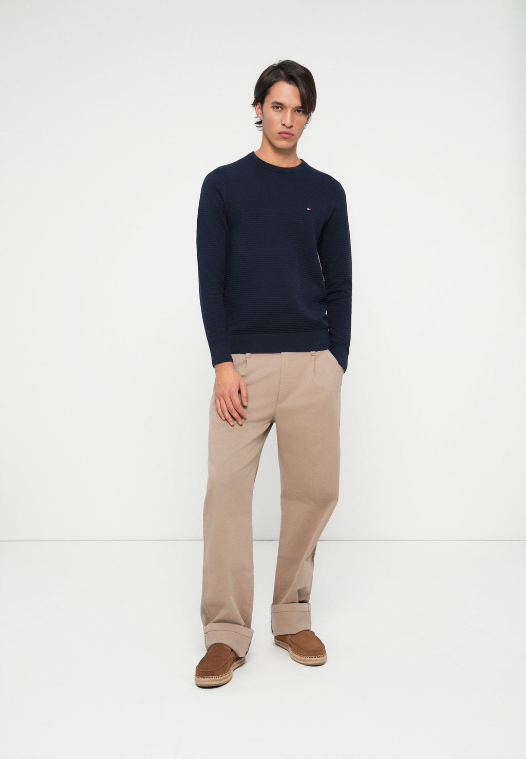 TEXTURED KNIT CREW NECK JUMPER Media 2