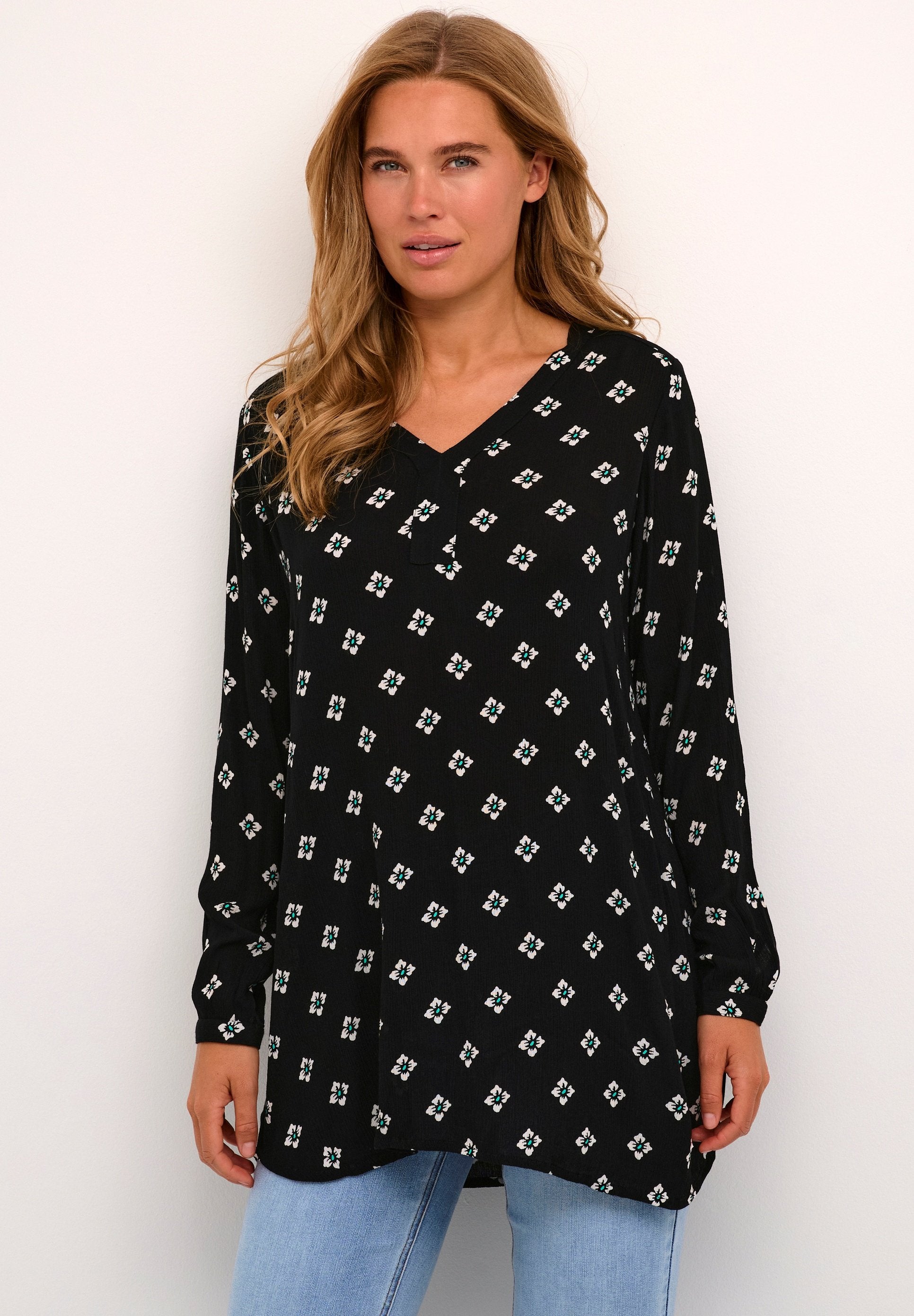 Kaffe AMBER V-NECK