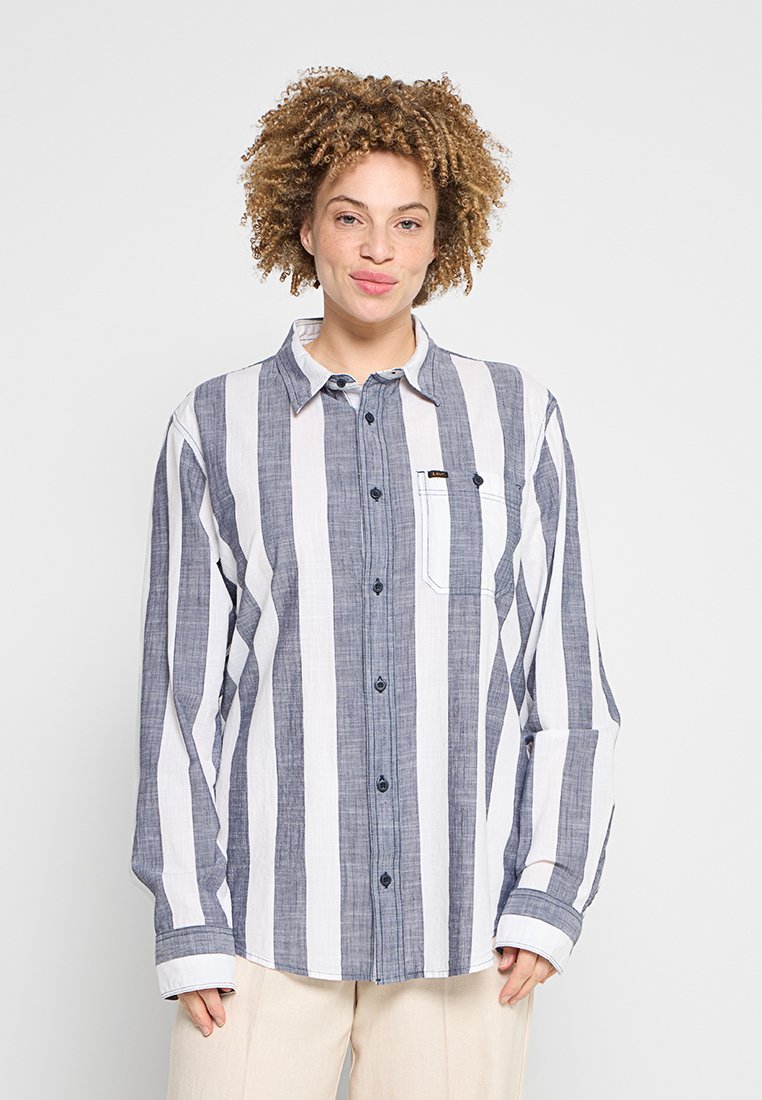 Lee LEESURE REGULAR FIT