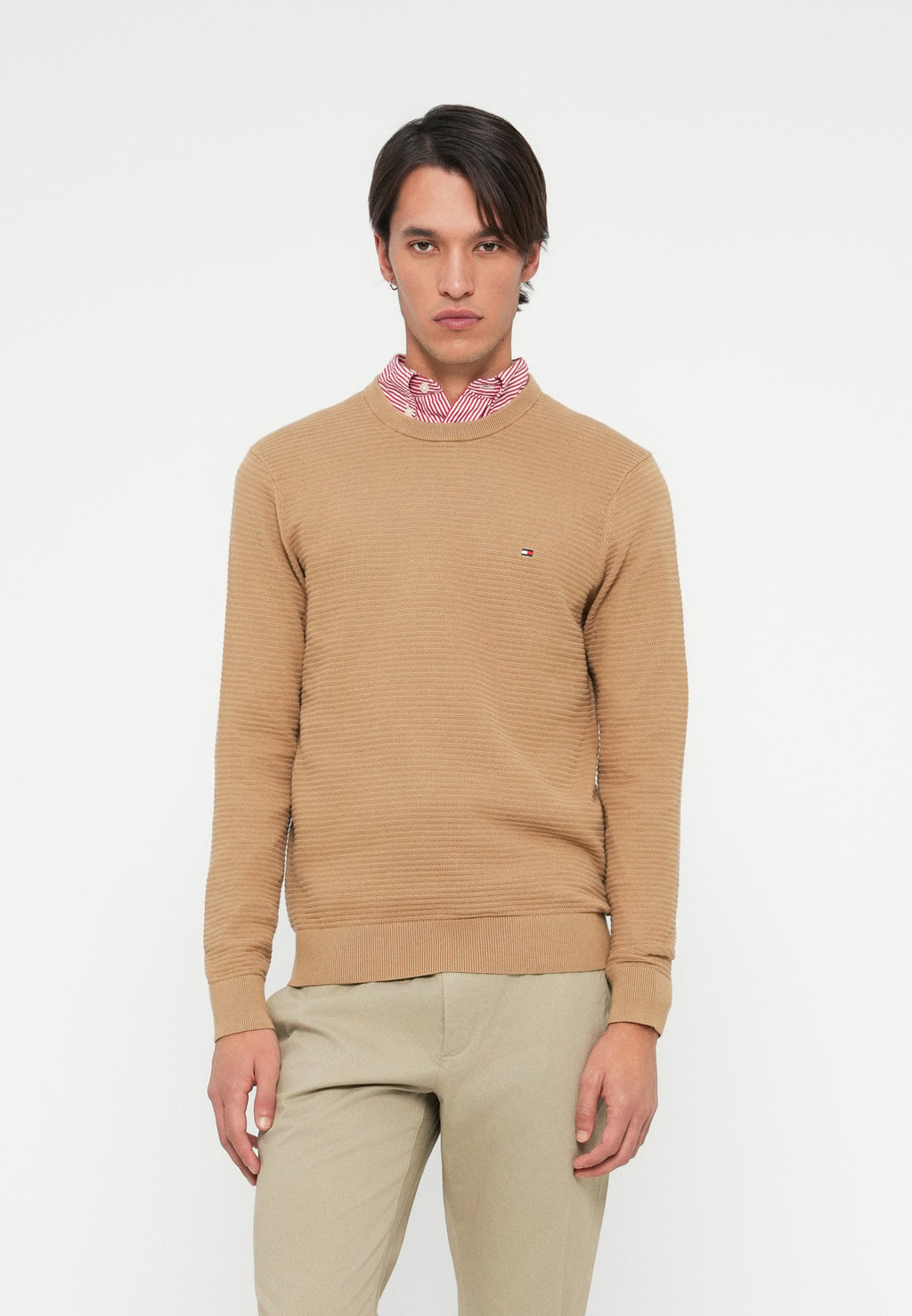 TEXTURED KNIT CREW NECK JUMPER Media 3