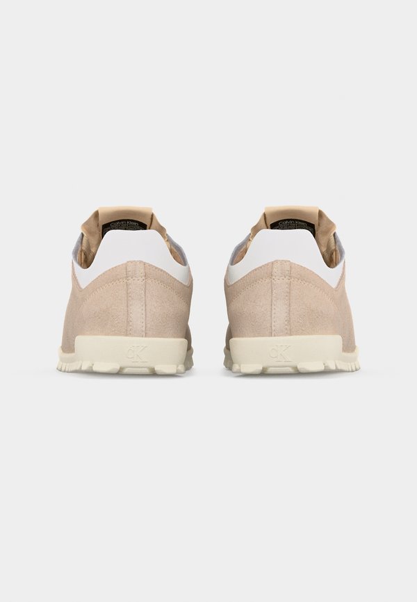 Calvin Klein LOW PROFILE RUN MG SUE DB LACES
