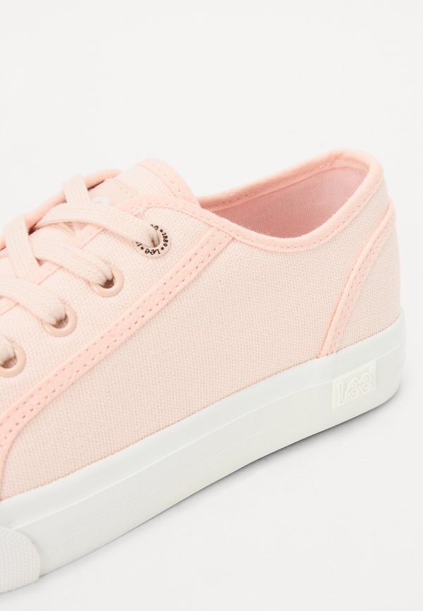 Lee AVA WOMEN LOW