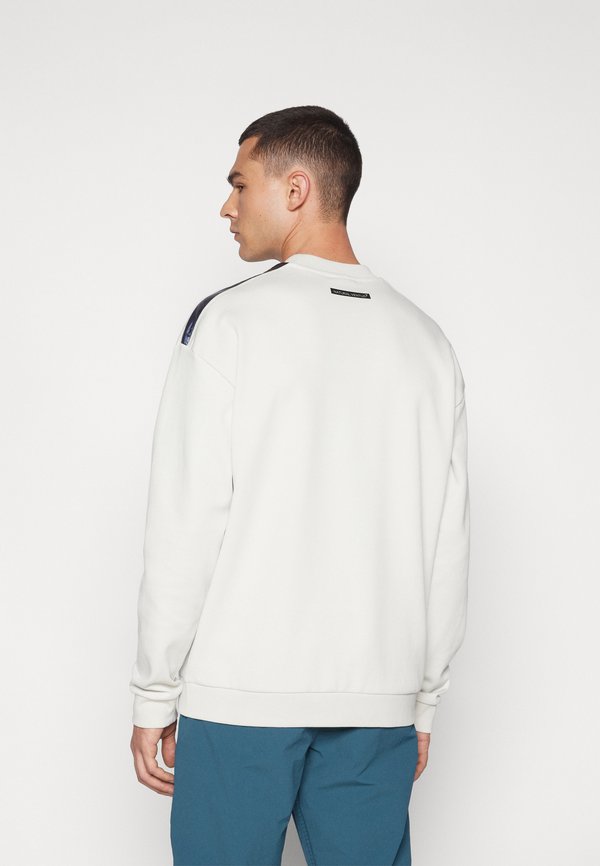 EA7 Emporio Armani NATURAL VENTUS7