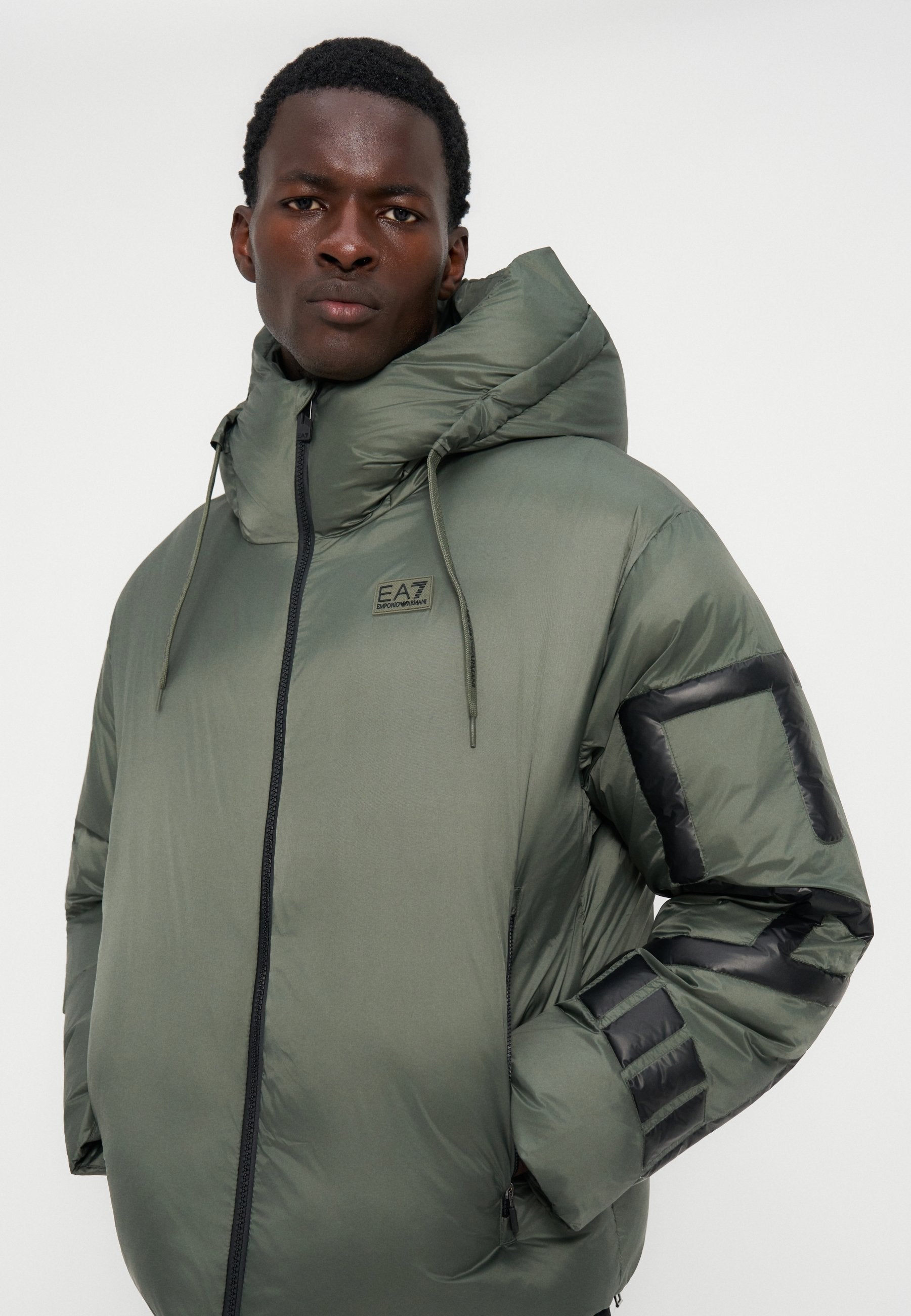 EA7 Emporio Armani Winterjacke Media 4