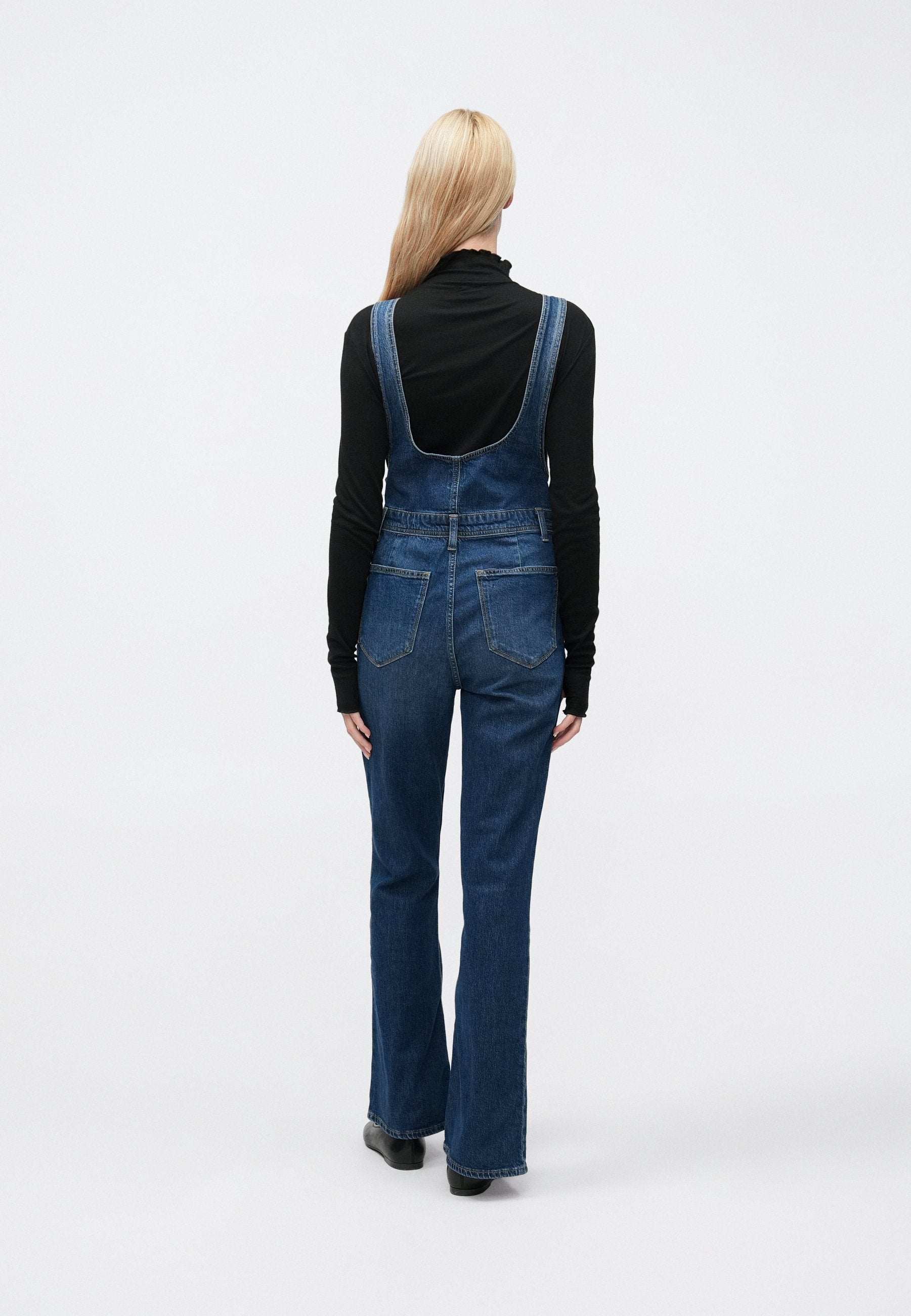 GAP LONG AND LEAN OVERALL JACKSON