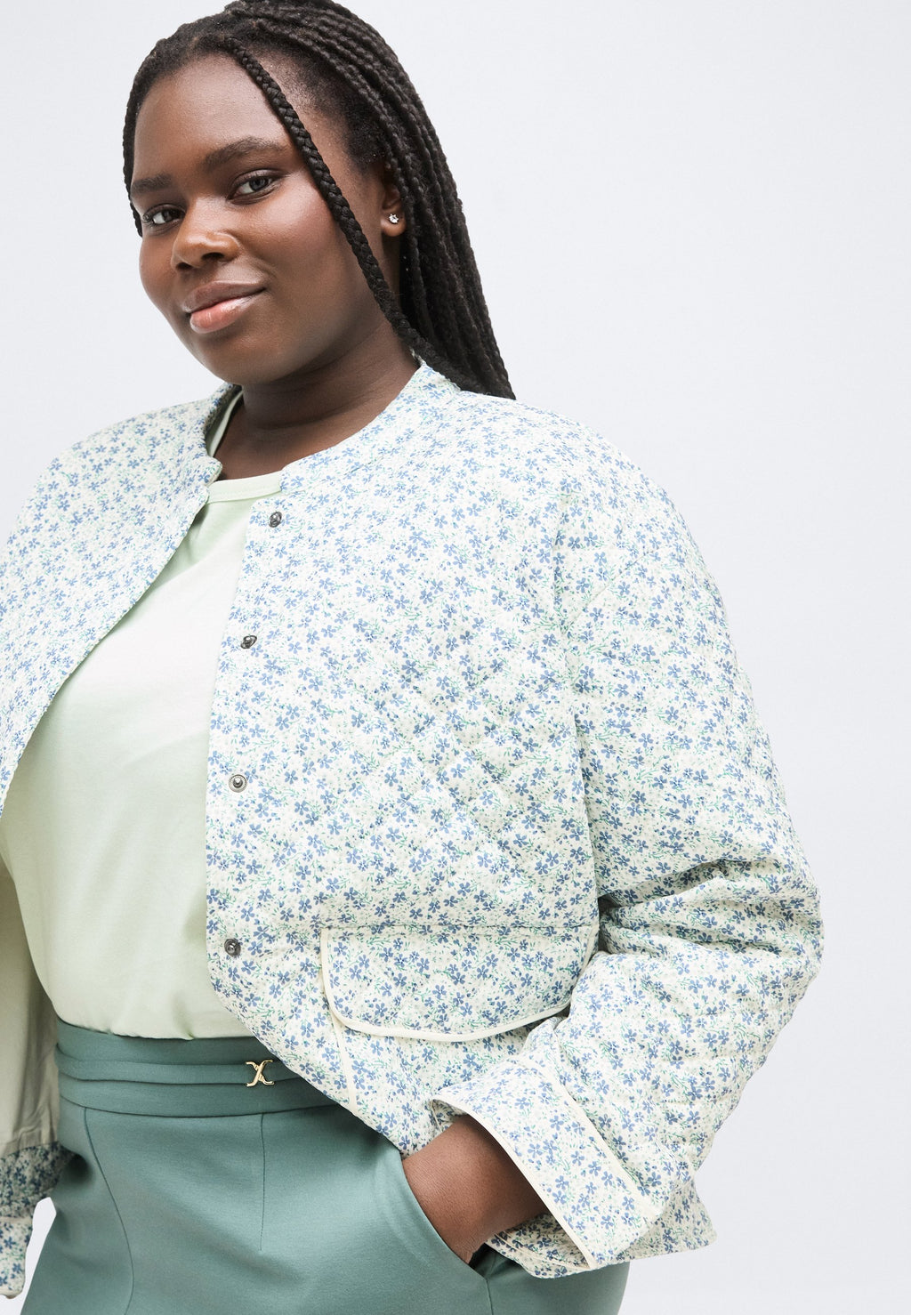 CARHALLIE JACKET  Media 5