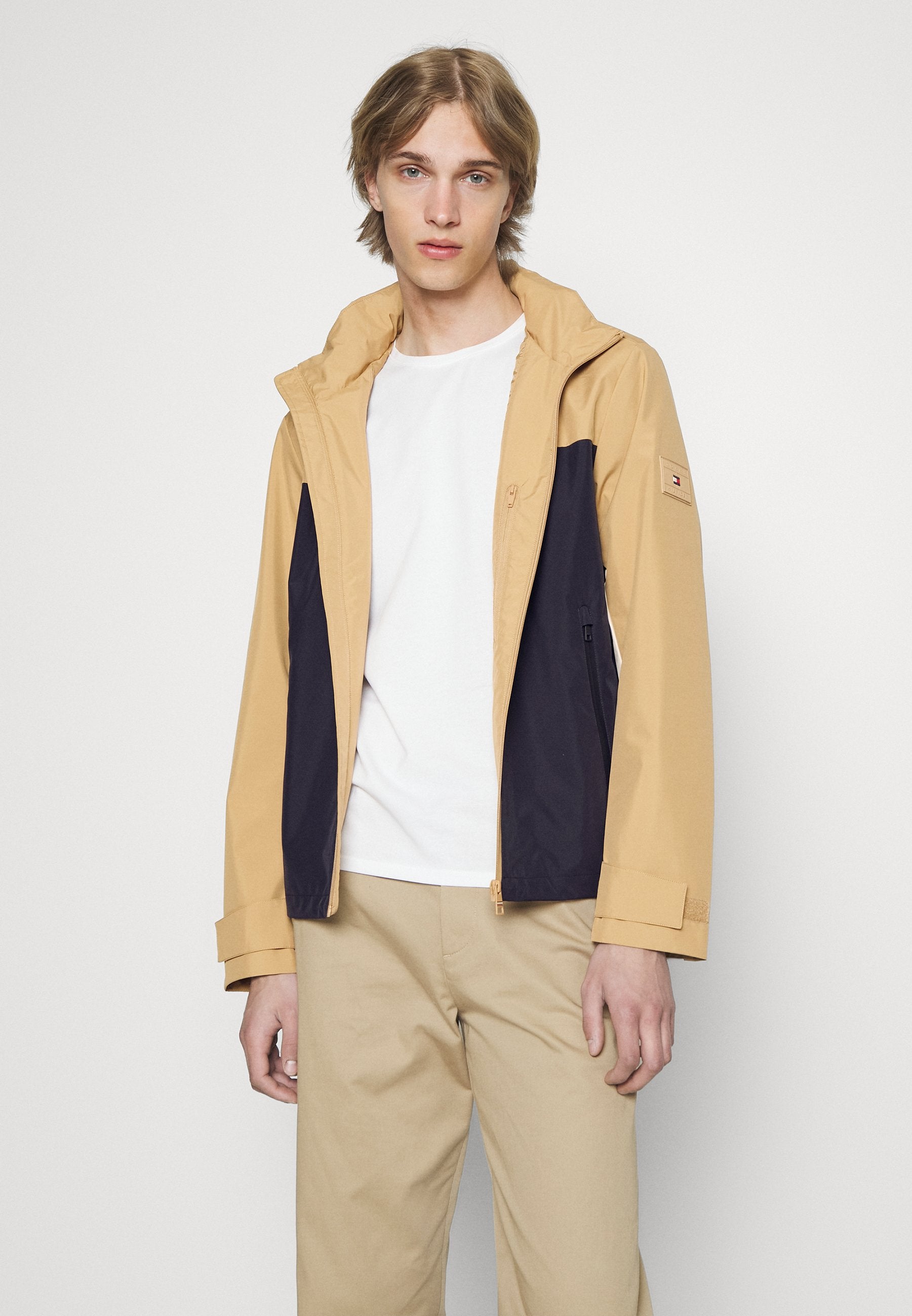 PROTECT REGATTA JACKET Media 6