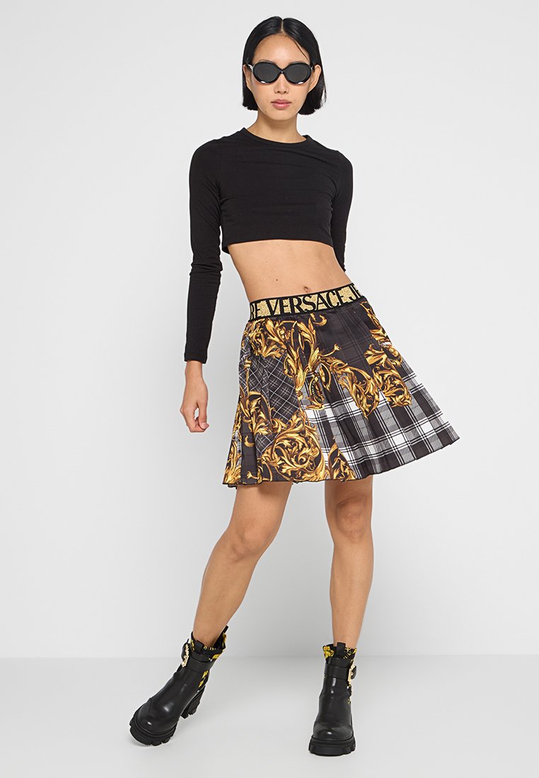 Versace Jeans Couture