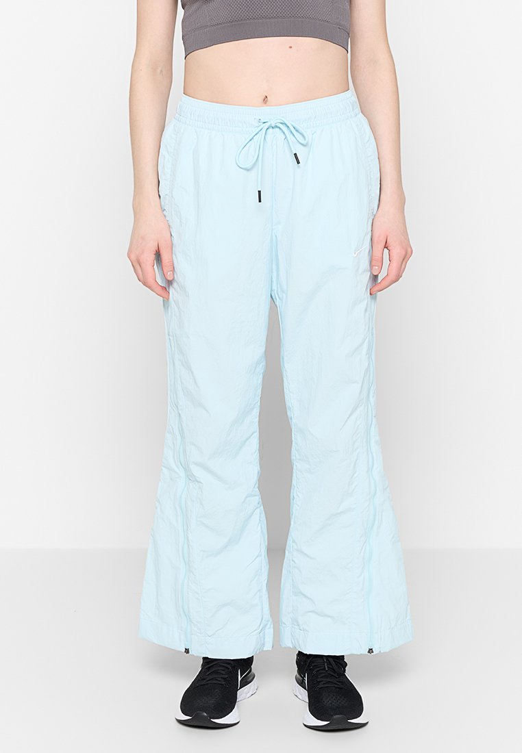 Nike Sportswear REGULAR FIT