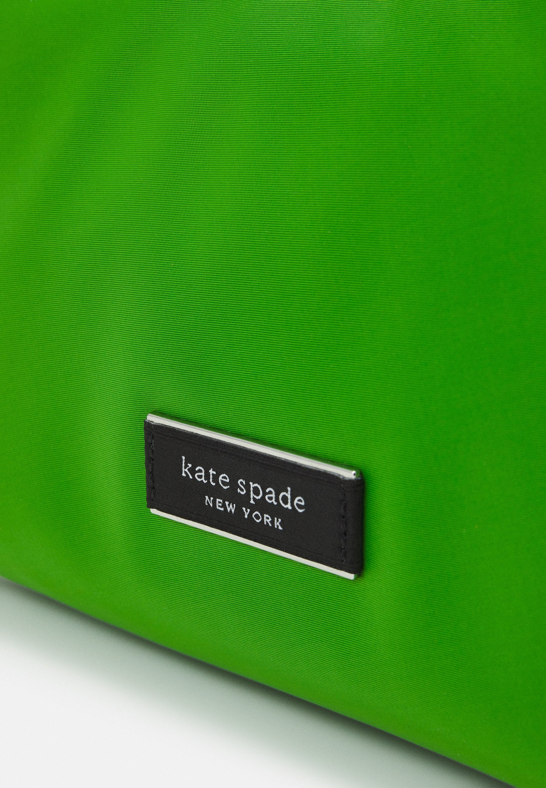 kate spade new york ICON SMALL SHOULDER BAG