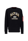 Schwarzer Sweatshirt aus weichem Material mit "ALPHA INDUSTRIES" Grafik auf der Vorderseite, seitlicher Reißverschluss-Tasche und gerippten Bündchen und Saum.