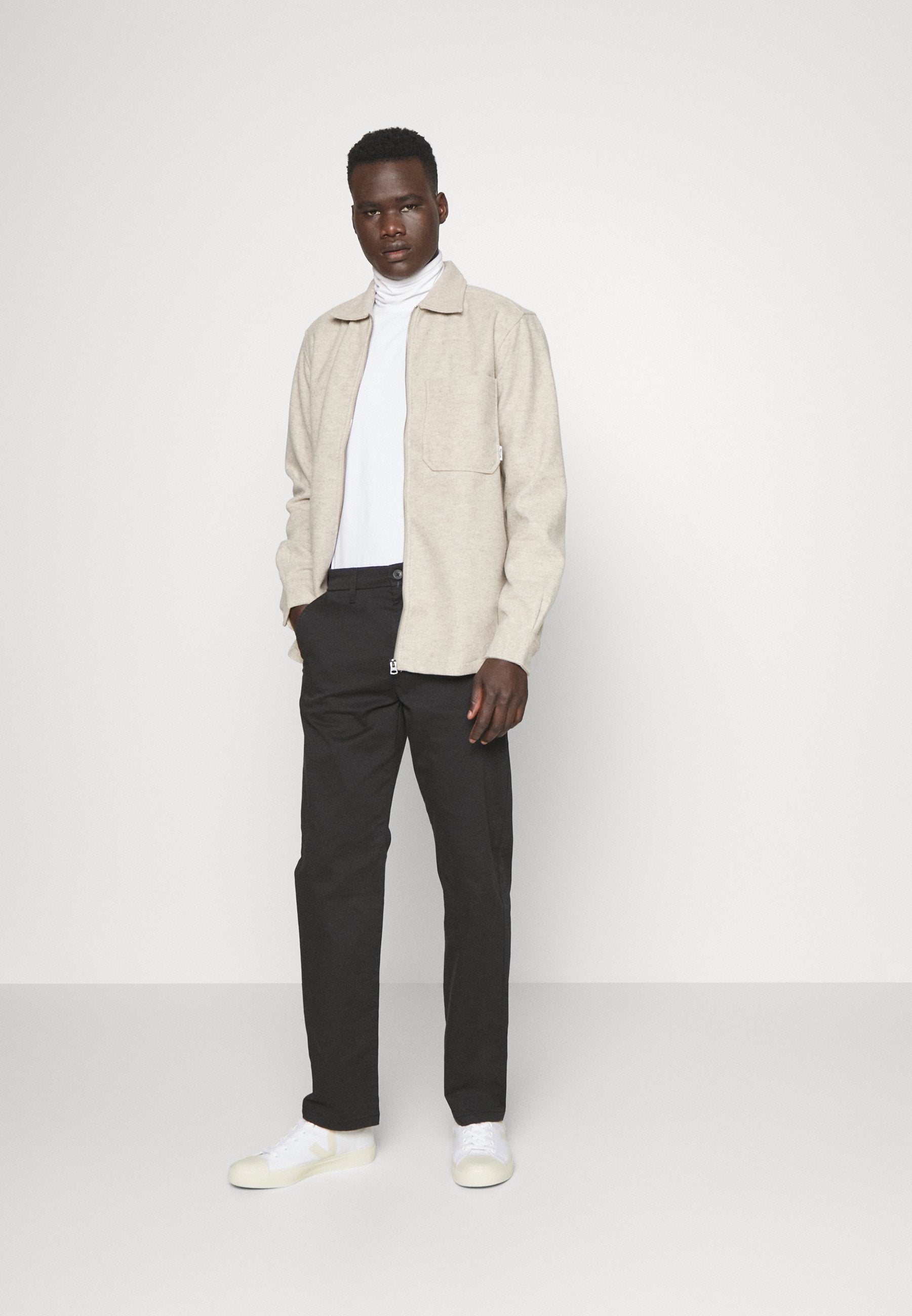 ONSEDGE LOOSE PANT Media 2