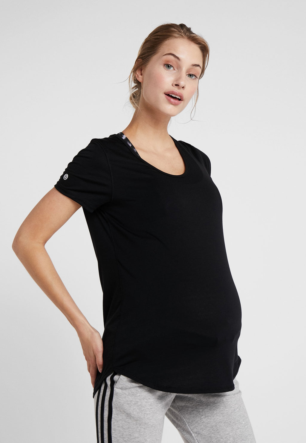 Cotton On Body MATERNITY GYM TEE