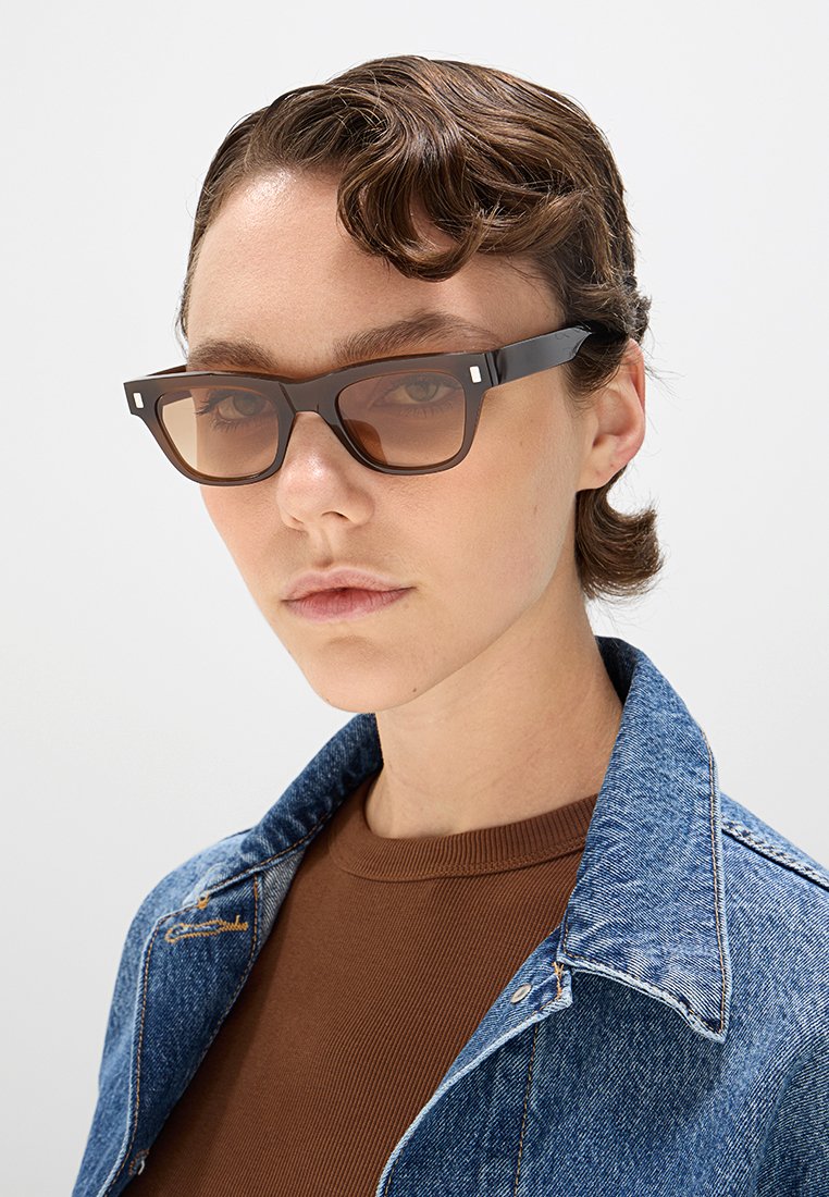 MONOKEL EYEWEAR AKI
