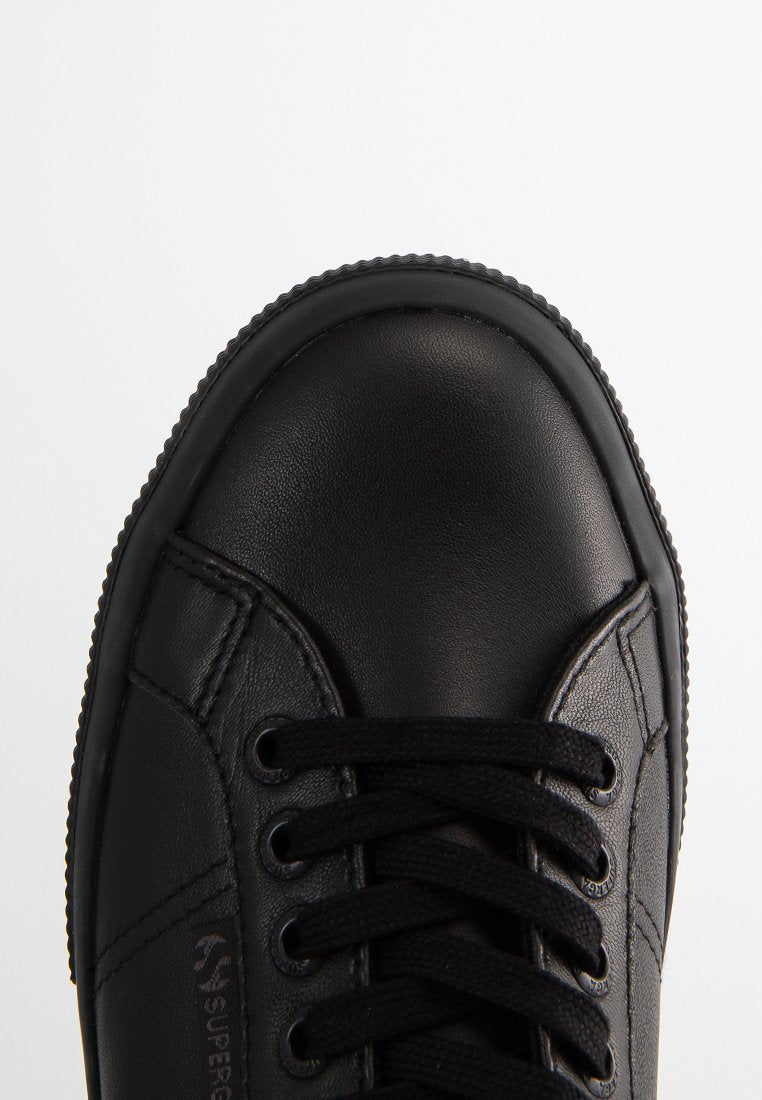 Superga