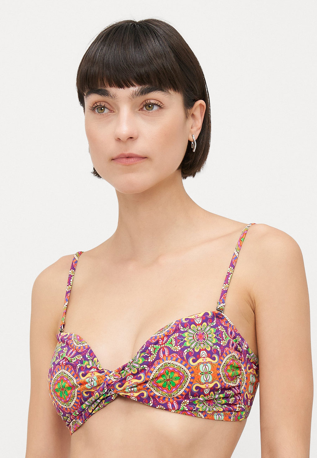 It's Now Cool THE TWIST BANDEAU