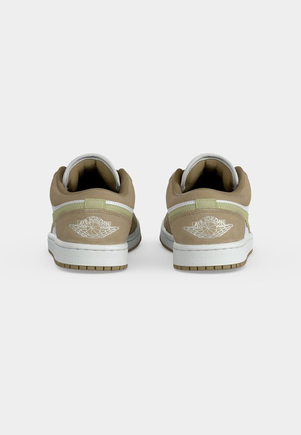Jordan AIR JORDAN 1