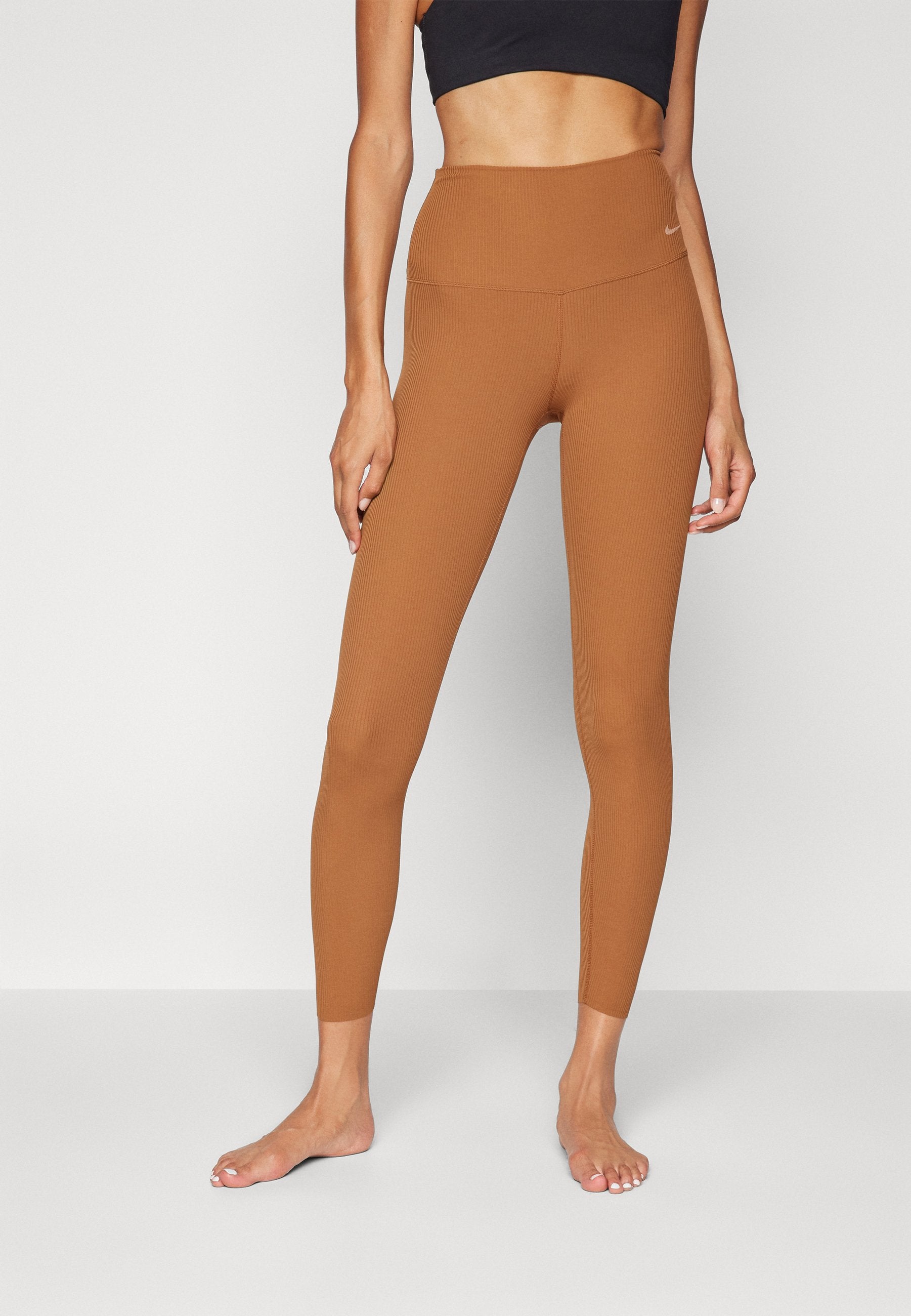 Nike Performance ZENVY