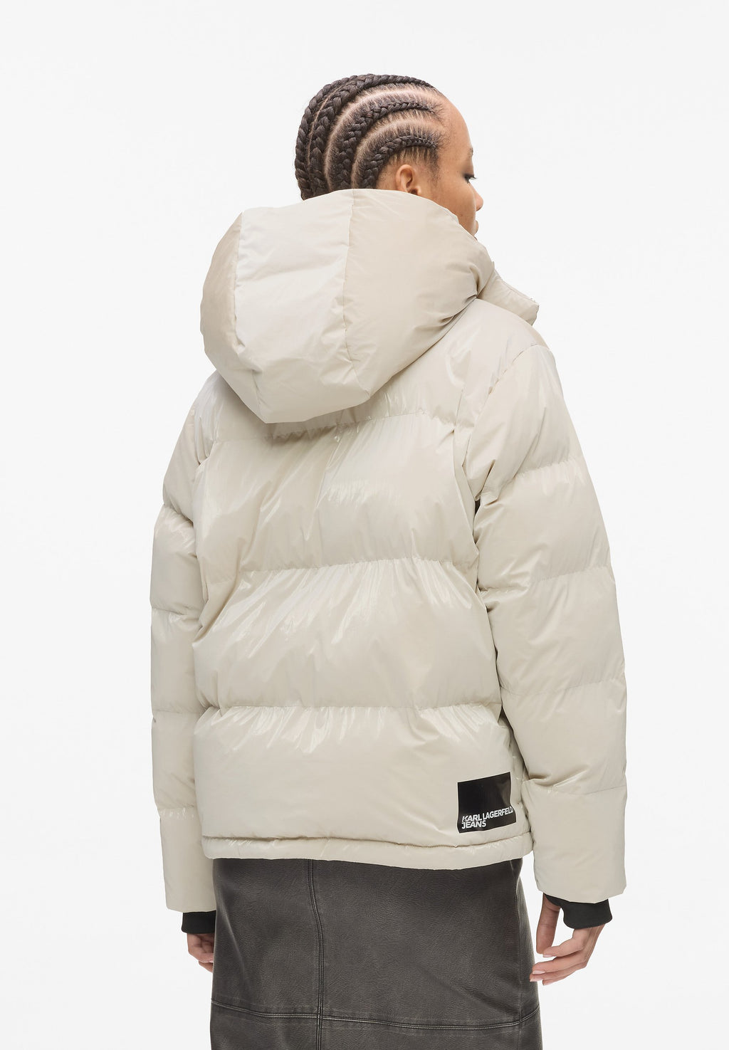PEARLIZED PUFFER Media 4