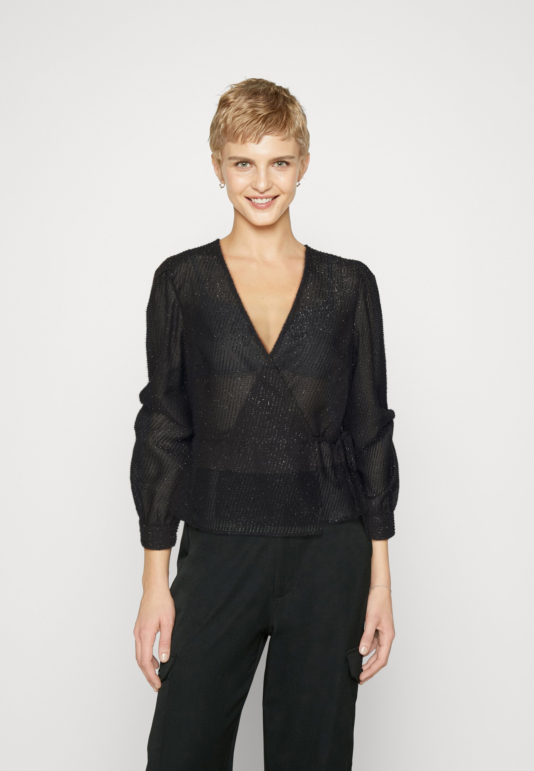 ONLZOE GLITTER WRAP Media 3