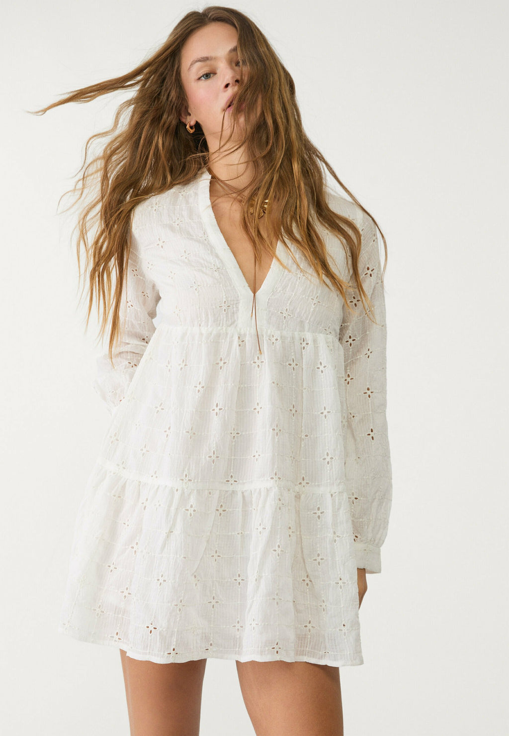 Stradivarius FLOWING WITH EMBROIDERY