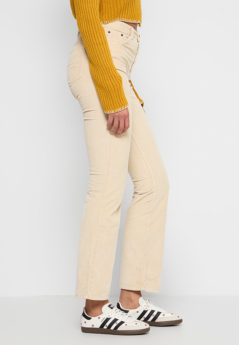 BDG Urban Outfitters FLARED
