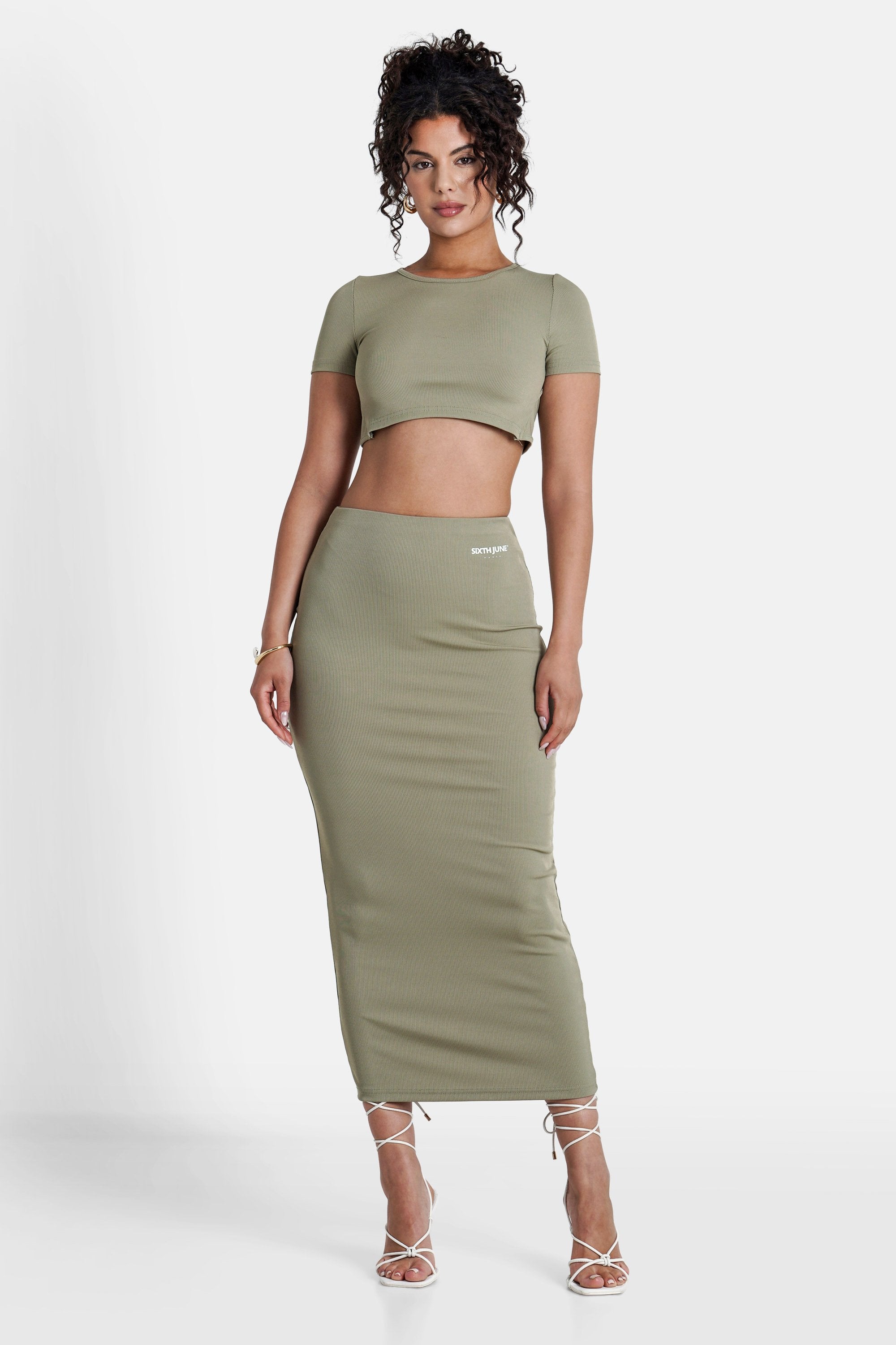 Sixth June BACKLESS
