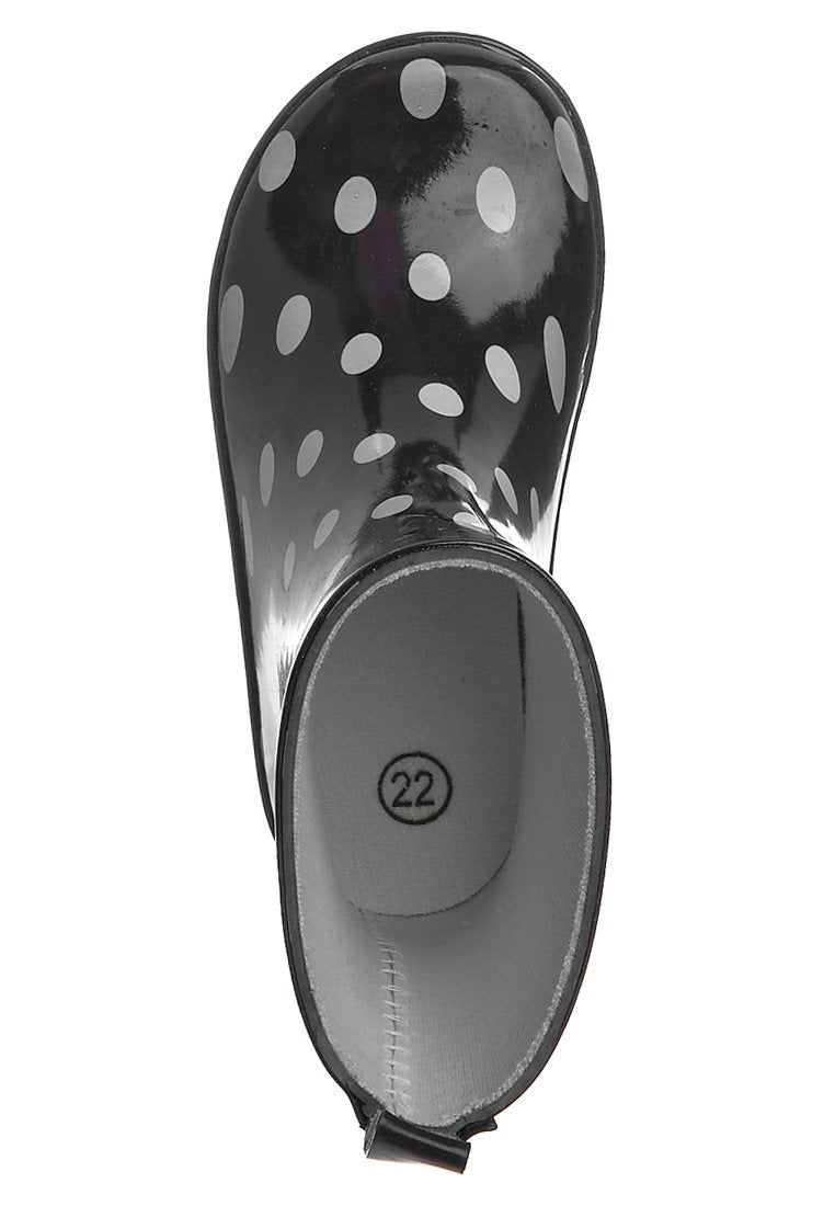 Playshoes