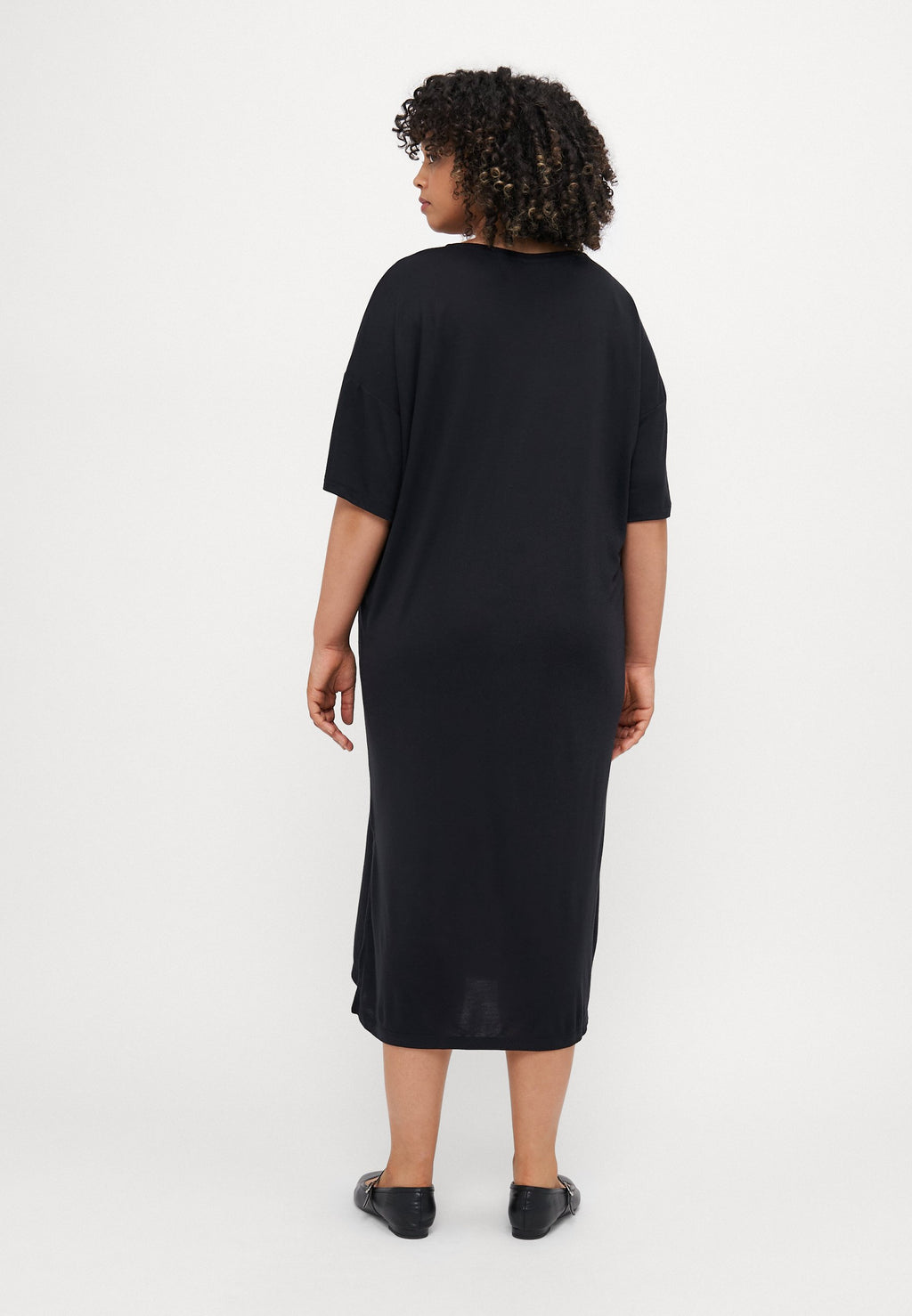 Noisy May Curve Short sleeved Curve Long