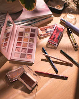Augenbrauengel Super Glue 010 Ultra Hold CATRICE