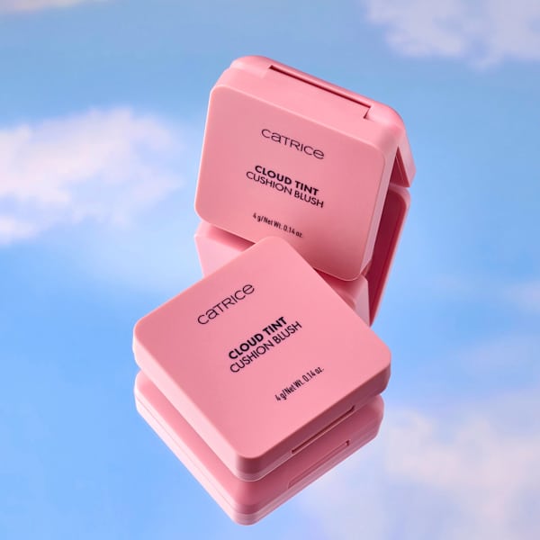 Blush Cloud Tint Cushion Blush 020 Over the Blush CATRICE
