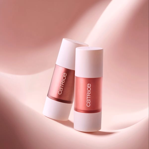 Blush Liquid Soft Embrace Shimmer C01 Rosy Glow CATRICE