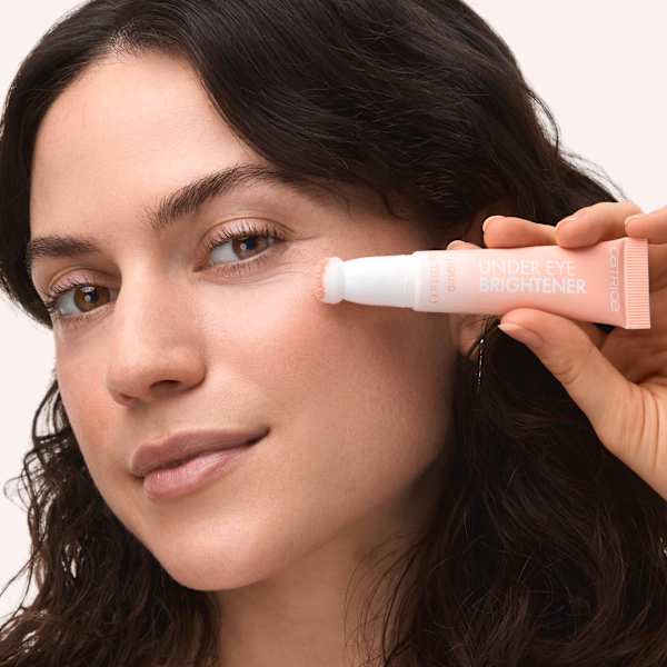 Concealer Under Eye Brightener Liquid 010 Light Rose CATRICE