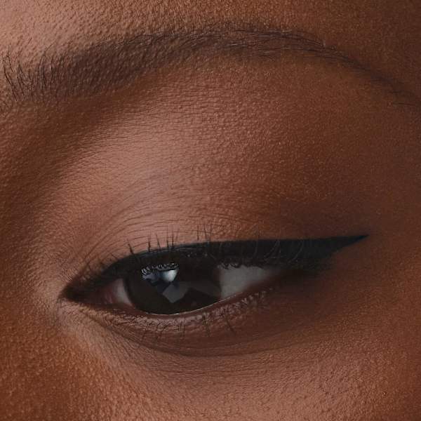 Eyeliner 24h Brush Liner Waterproof 010 Ultra Black CATRICE