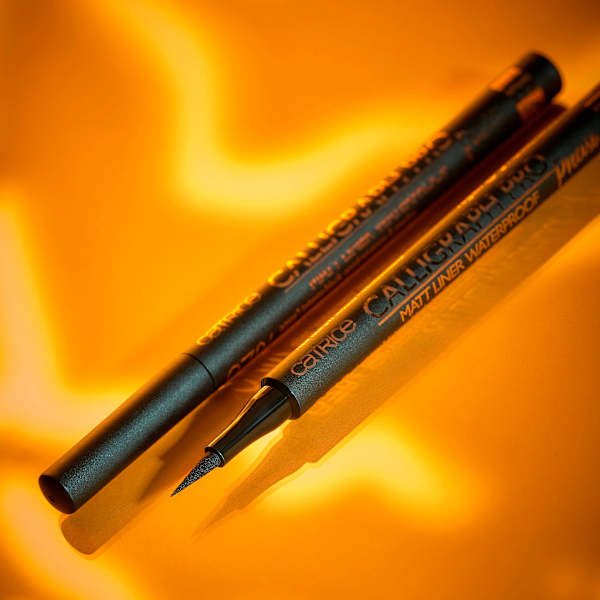 Eyeliner Calligraph Pro Precise 24h Matt Waterproof 010 Intense Black  CATRICE