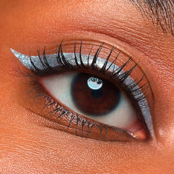 Eyeliner Space Glam Liquid Effect 010 Moonstone Metallic CATRICE