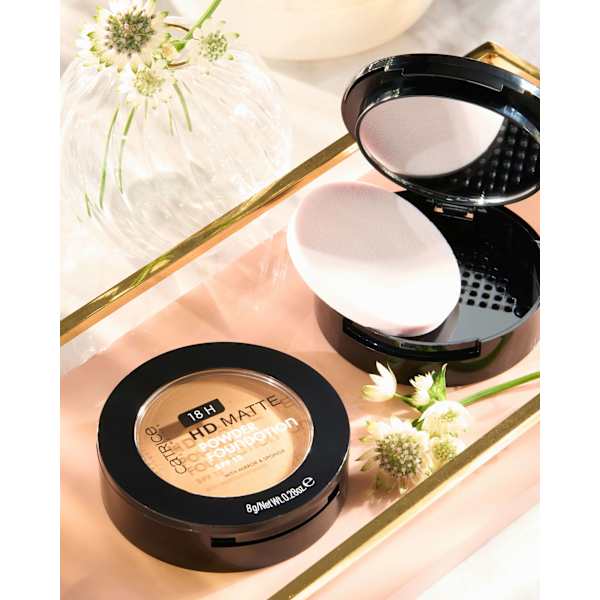 Foundation 18H HD Matte 030W, LSF 15 CATRICE