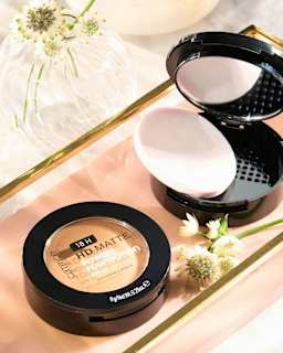 Foundation 18H HD Matte 030W, LSF 15 CATRICE