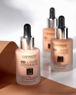 Foundation Liquid HD Coverage 034 Medium Beige  CATRICE