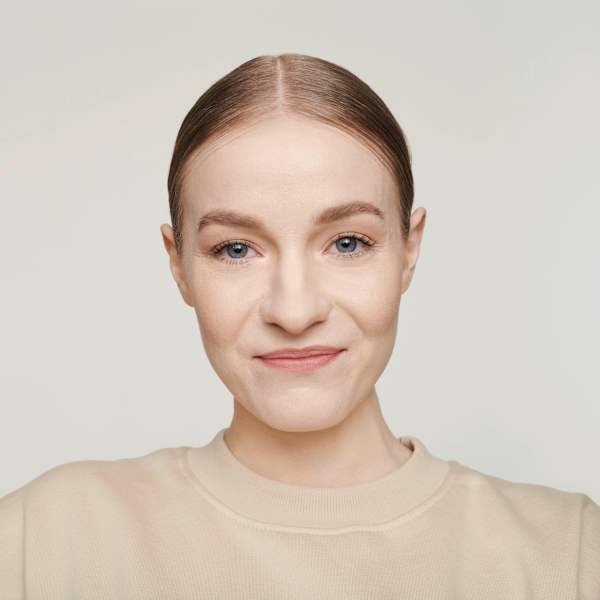 Foundation Liquid HD Coverage Waterproof 002 Porcelain Beige CATRICE