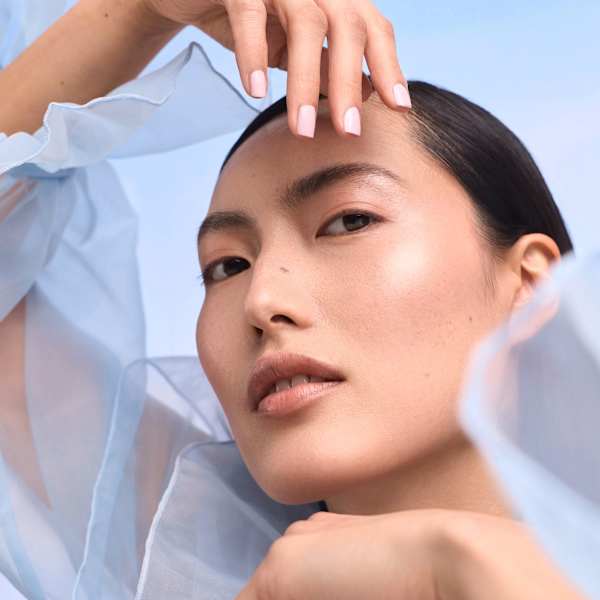 Highlighter Cloud Tint Cushion 010 Stay Halo’d CATRICE