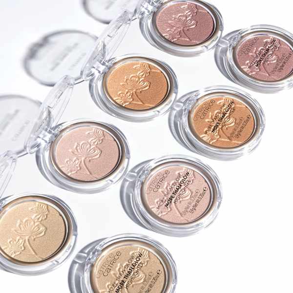 Highlighter More Than Glow 030 Beyond Golden Glow CATRICE