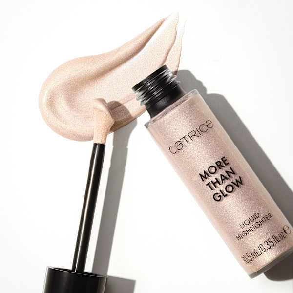 Highlighter More Than Glow Liquid 010 Pearl Glaze CATRICE