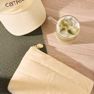 Kosmetiktasche Beauty Pouch My Core Essentials C01 Stretch & Store CATRICE