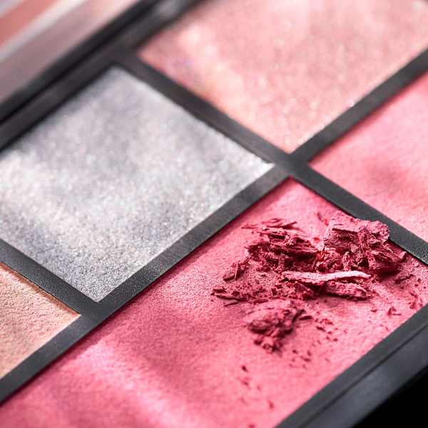 Lidschatten Palette The Soft Peony CATRICE