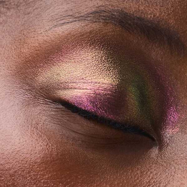 Lidschatten Prismatic Shift 020 Berry Blaze CATRICE