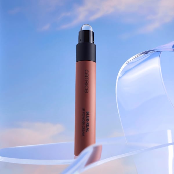 Lip Powder Cream Blur-Real 010 Teddy Hug CATRICE