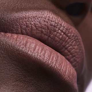 Lip Powder Cream Blur-Real 020 Blushed Reality CATRICE
