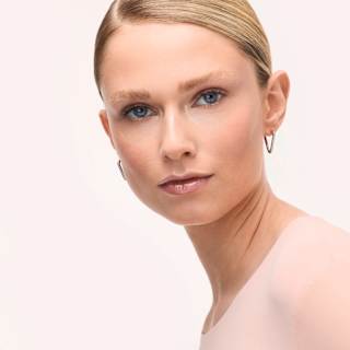 Lipgloss Gloss Obsessed Lip Glaze 010 Gloss Therapy CATRICE
