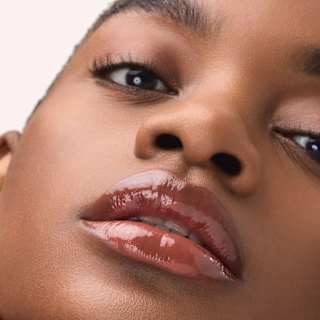Lipgloss Gloss Obsessed Lip Glaze 050 The Glossfather CATRICE